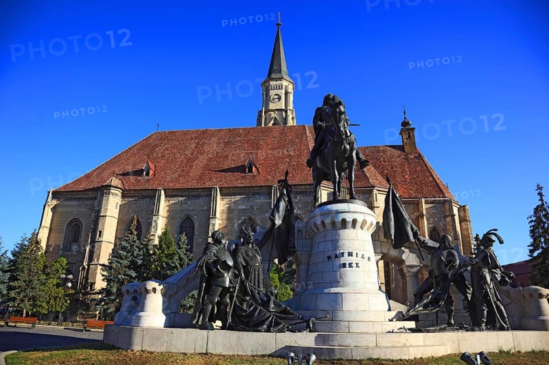 Equestrian statue of Matthias Corvinus