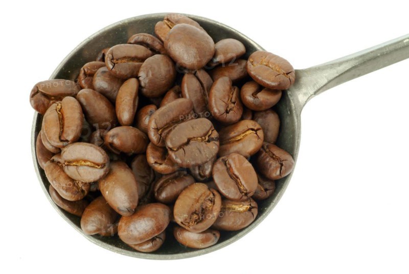 Roasted coffee beans