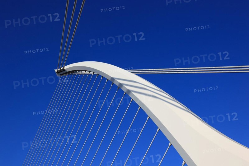 Samuel Beckett Bridge
