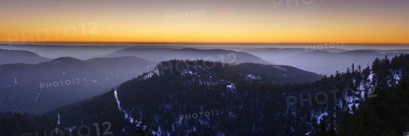 Morning atmosphere on the Hornisgrinde in winter