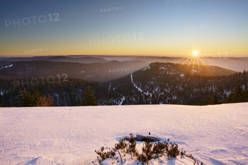 Sunrise on the Hornisgrinde in winter