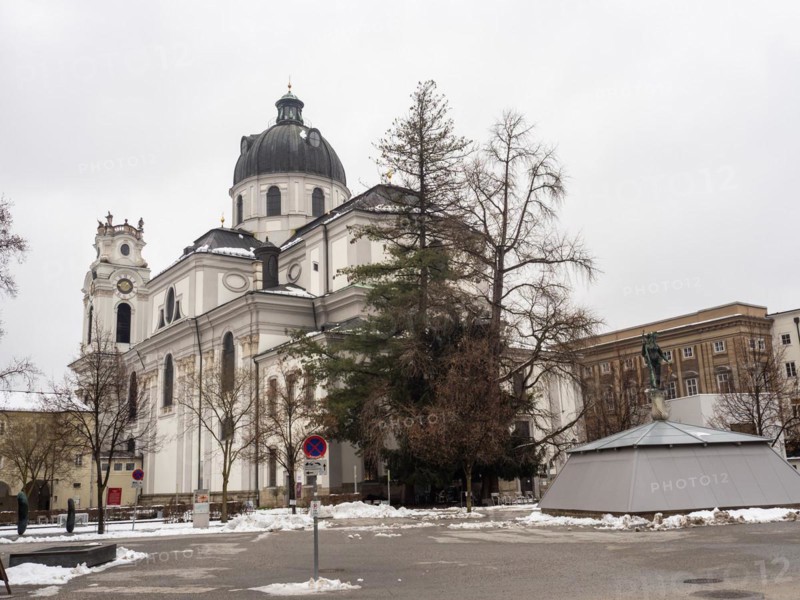 Kollegienkirche