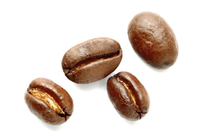 Roasted coffee beans