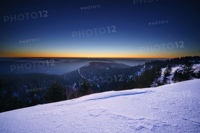 Morning atmosphere on the Hornisgrinde in winter