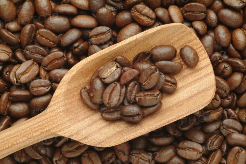 Roasted coffee beans
