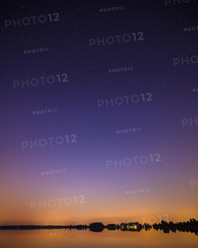 Starry sky over Lake Duemmer