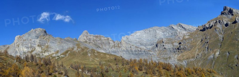 Panorama view from the mountain station of the chairlift Ovronnaz-Jorasse to the peaks of the Bernese Alps Pointe dAufalle