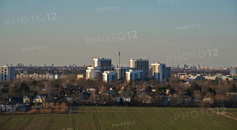 View of Berlin from the Grossziethen landfill site
