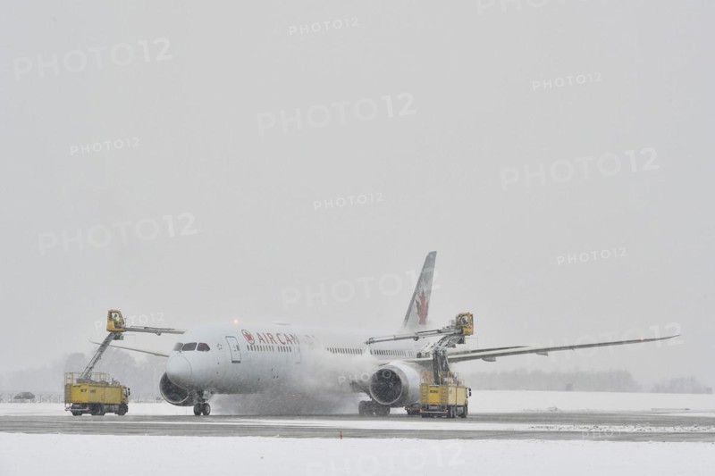 Aircraft deicing in winter in front of take-off