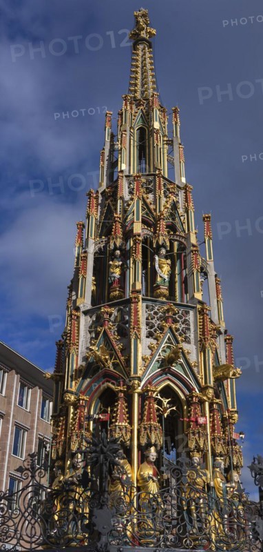 Schoener Brunnen