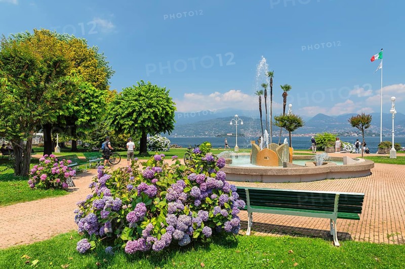 Seepromeande of Stresa