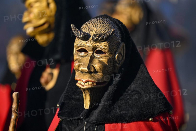 Narrenzunft Hoellteufel from Reichenbach at the big carnival procession