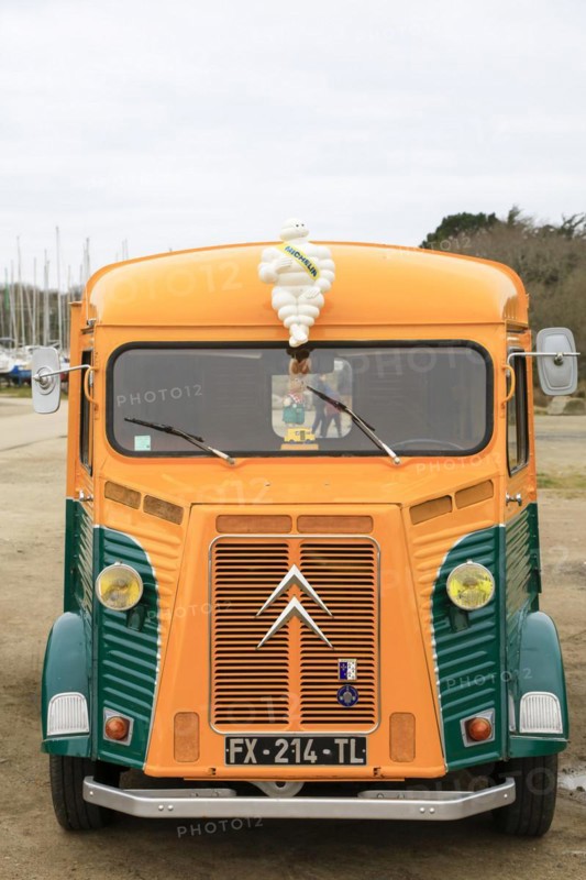 Citroen Type H van