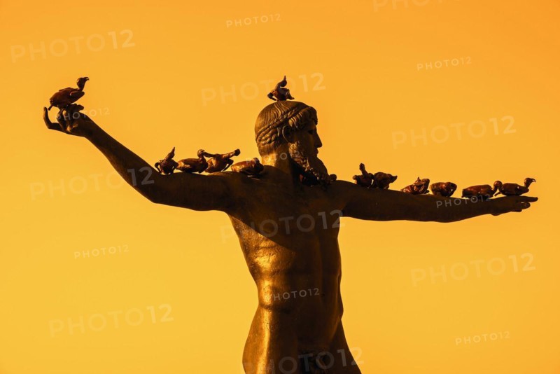 Bronze sculpture Eternity