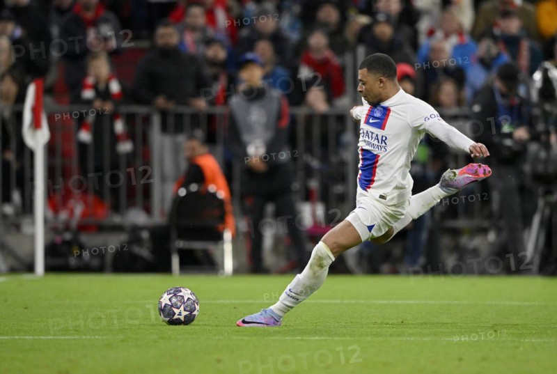 Kylian Mbappe Lottin FC Paris Saint-Germain PSG