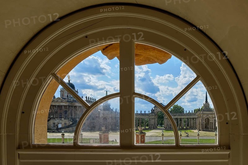 View through a semi-circular window in the New Palace on the so-called Comuns