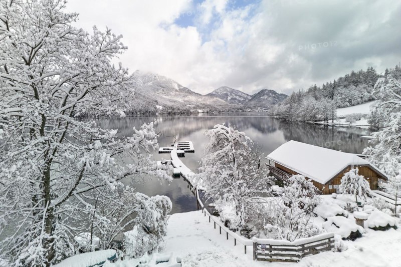 Boathouse on Lake Fuschl in winter