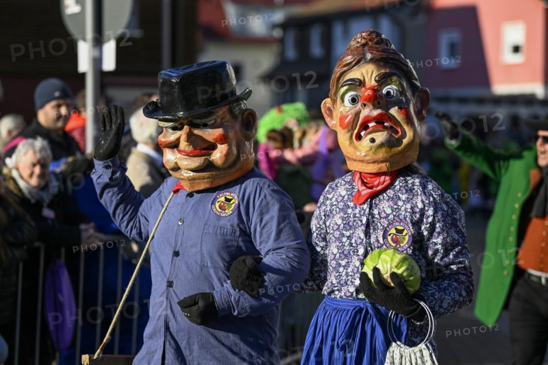 Narrenzunft Krutblaettsche from Kehl-Goldscheuer at the Great Carnival Parade