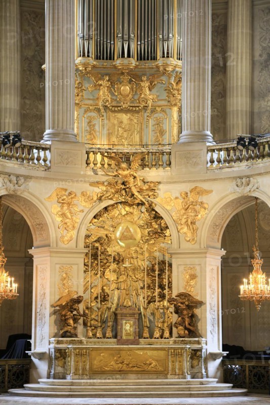 Altar and organ Chapelle Royale