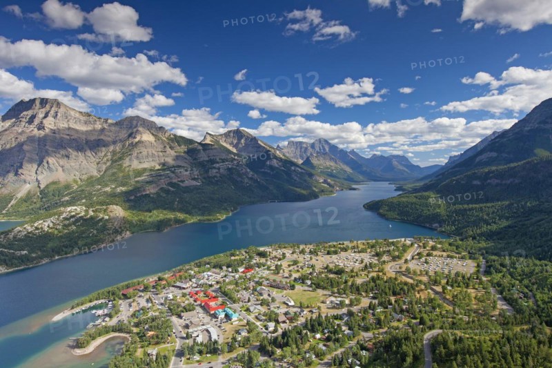 View from Bears Hump over the hamlet Waterton Park