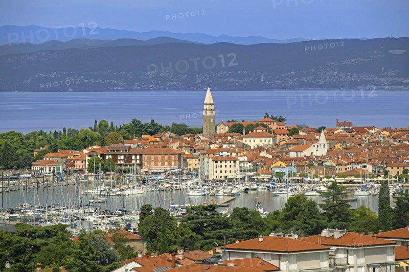 Izola