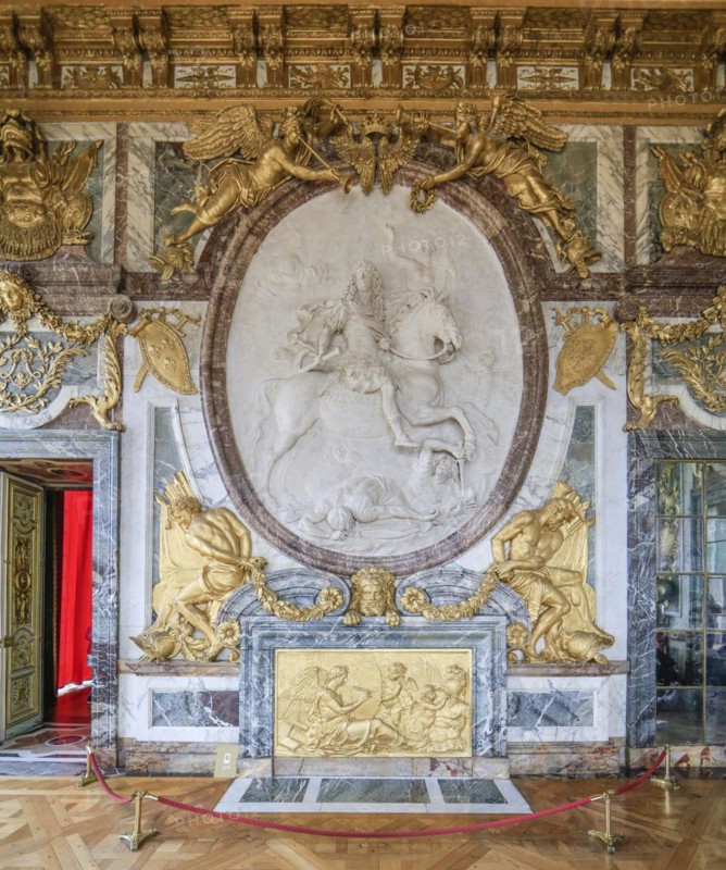 Louis XIV Medallion on Horseback