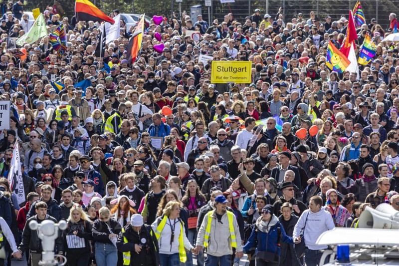 Demonstration by contrarians and other opponents of pandemic restrictions