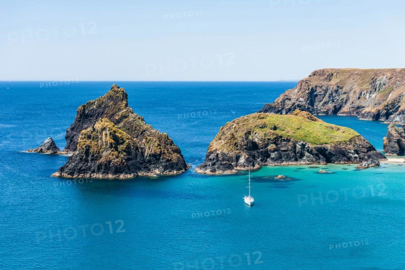 Kynance Cove and Asparagus Island, Cornwall, England, United Kingdom, Europe