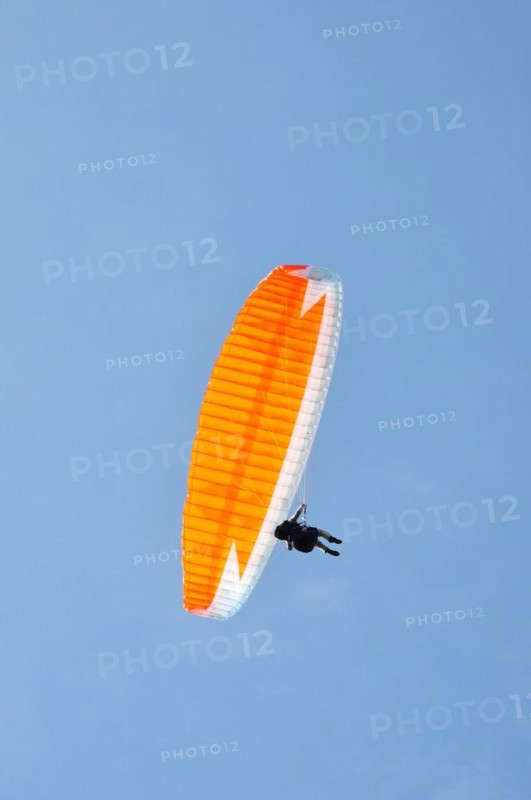 Paragliding