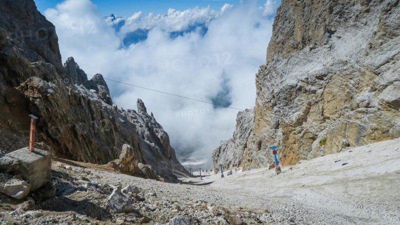 Gondola lift to Forcella Staunies, Monte Cristallo group, Dolomites, Italy, Dolomites, Italy, Europe
