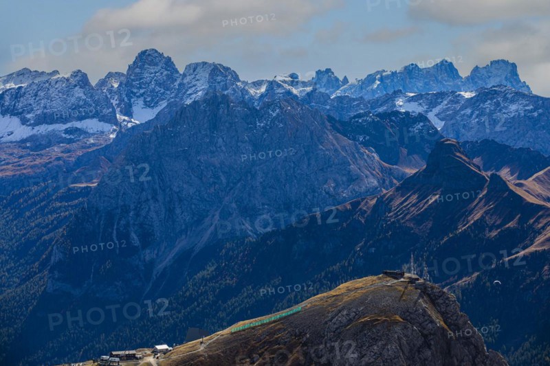 Mountain peak of the Dolomites, view from the Langkofelscharte, Sella Pass, Dolomites, South Tyrol, Italy, Europe
