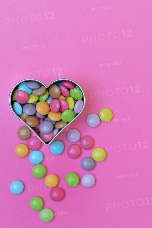 Chocolate Lentils in Heart Cookie Cutter, Smartie
