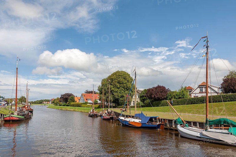 Old harbour, museum harbour, Carolinensiel, East Frisia, Lower Saxony, Germany, Europe