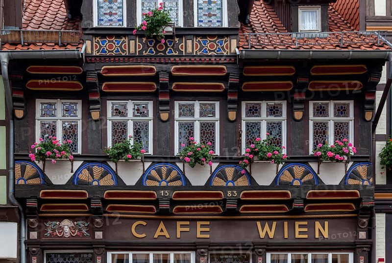 Cafe Wien in the historic half-timbered house from 1583, Wernigerode, Harz, Saxony-Anhalt, Germany, Europe