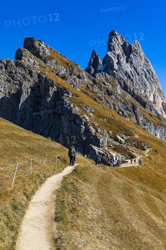 Geisler Group with the Sas Rigais peak, Val Gardena, Dolomites, South Tyrol, Italy, Europe