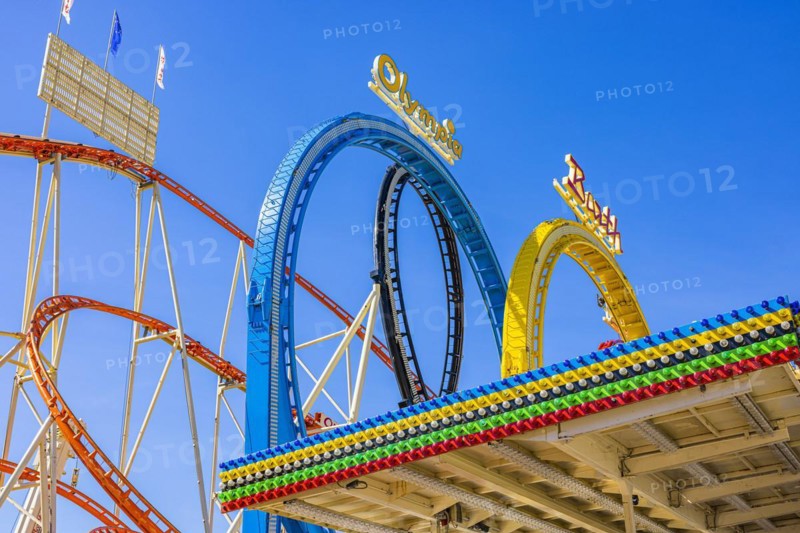 Wiesnaufbau, five-man loop, Oktoberfest, Theresienwiese, Munich, Upper Bavaria, Bavaria, Germany, Europe