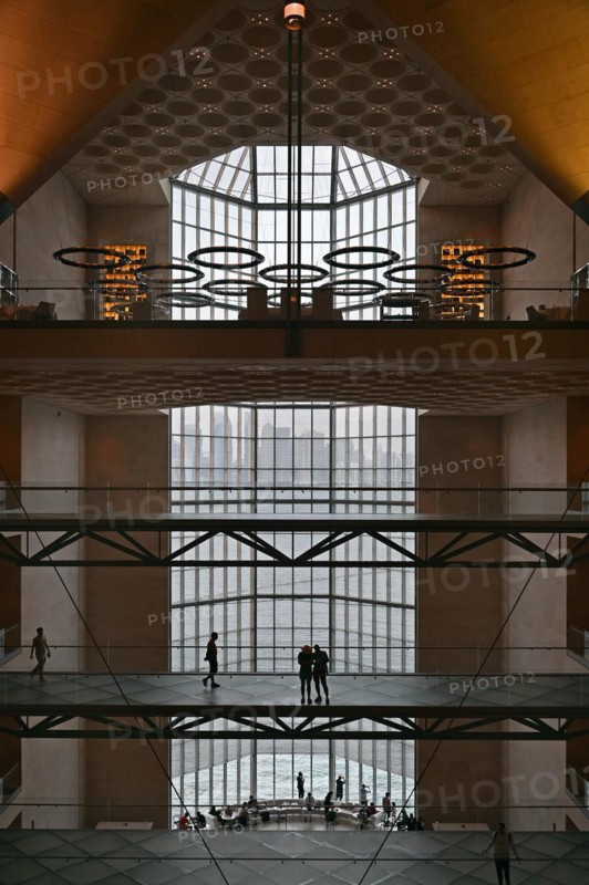 Interior view of the Museum of Islamic Art by the archtics Ieoh Ming Pei and Jean-Michel Wilmotte, Doha, Qatar, Asia