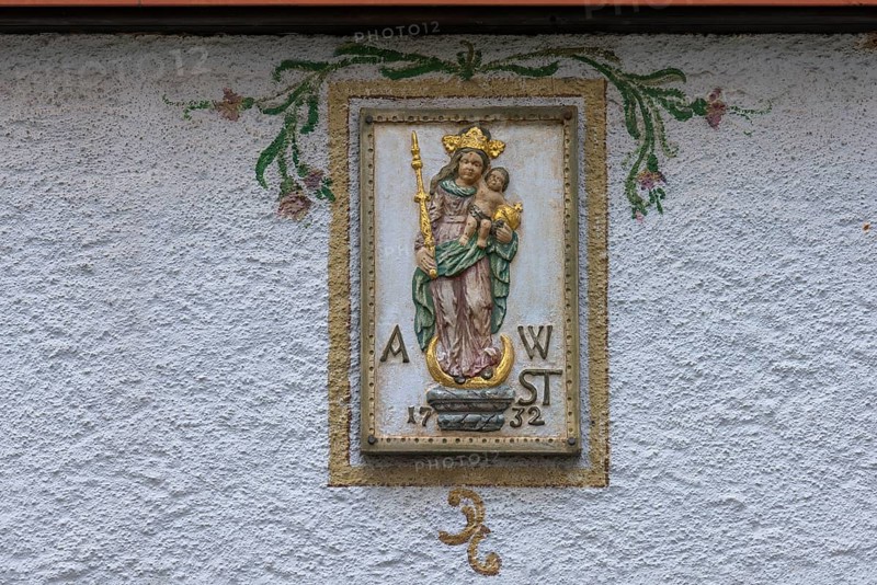 Porcelain relief of Mary with the Child Jesus, on a house wall, Bad, Hindelang, Allgaeu, Bavaria, Germany, Europe