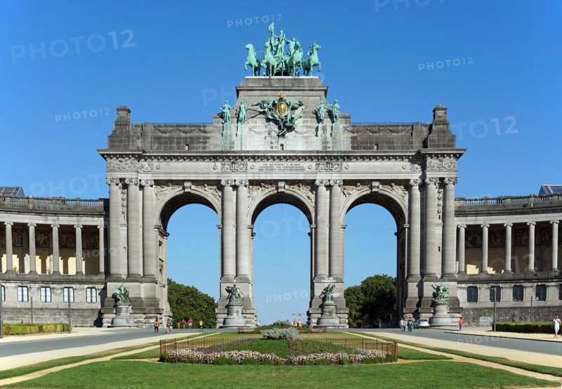 Arc de Triomphe in the Parc du Cinquantenaire