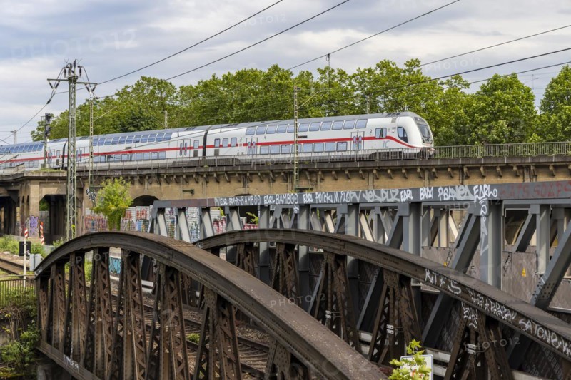 InterCity IC of Deutsche Bahn AG to Zurich on the Gaeubahn, double-decker train on viaduct at Nordbahnhof Stuttgart, Baden-Wuerttemberg, Germany, Europe