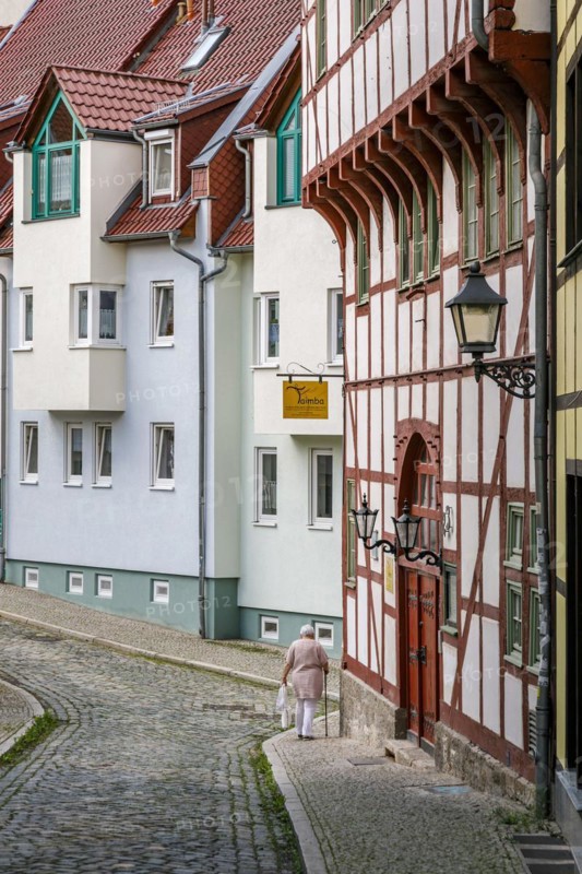 Historic old town, medieval alleys, cobblestones, half-timbered houses, Nordhausen, Thuringia, Germany, Europe