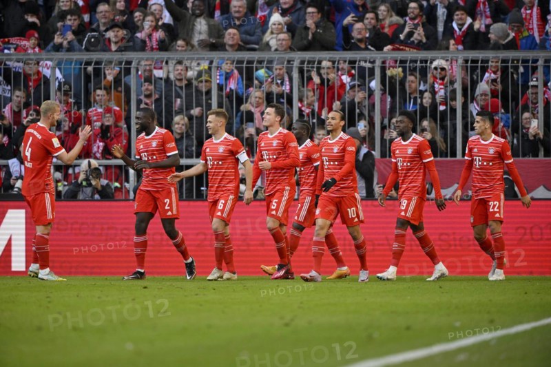 Goal celebration Benjamin Pavard FC Bayern Muenchen FCB