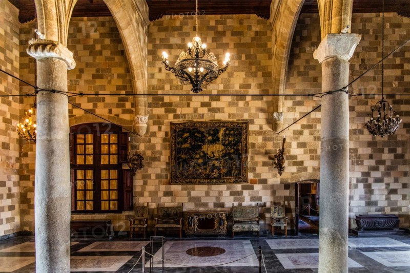 Grand Masters Palace built in the 14th century by the Johnnite Order, fortress and palace for the Grand Master, UNESCO World Heritage Site, Old Town, Rhodes Town, Greece, Europe