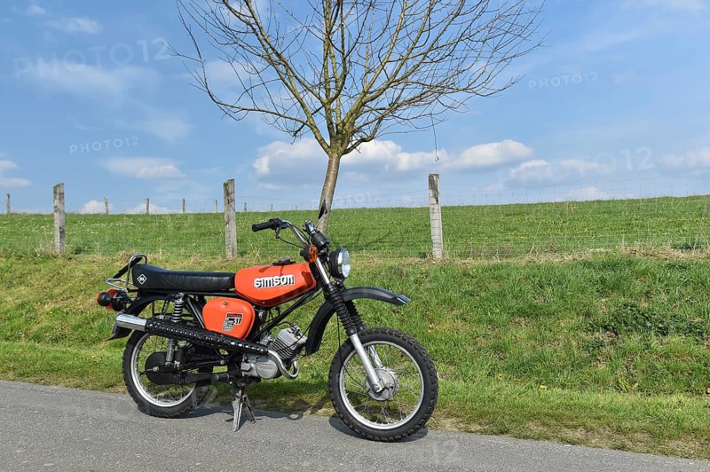 Vintage moped from the GDR Simson S51, Hesse, Germany, Europe