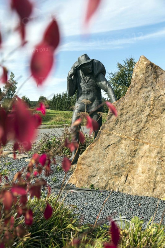 The Smuggler, this monument commemorates the time of coffee smuggling from 1945-1953 at the German-Belgian border, North Eifel, Monschau, North Rhine-Westphalia, North Rhine-Westphalia, Germany, Europe