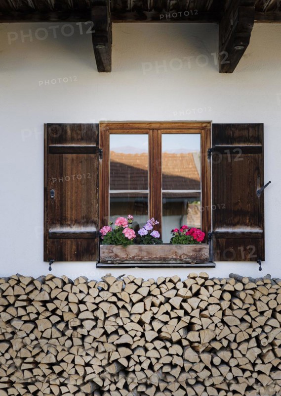 View of a farmhouse in Bavaria, Baiernrain, Germany, Europe