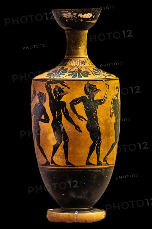 Naked men dancing in drunken ecstasy at Dionysian mysteries, olive oil jug, lekythos of the Leagros group cosmos, c. 500 BC from Kamiros, Archaeological Museum in the former Order Hospital of the Knights of St. John, 15th century, Old Town, Rhodes Town, Greece, Europe