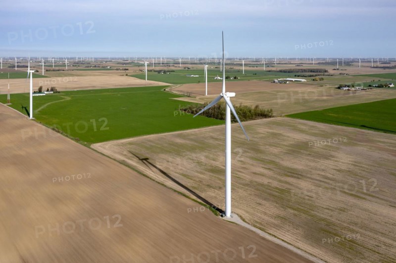 Elkton, Michigan, The Harvest I Wind Project in the Thumb of Michigan. When Harvest I began operation in 2008, it was Michigans first commercial-scale wind project. Now wind turbines in the region are rarely out of sight