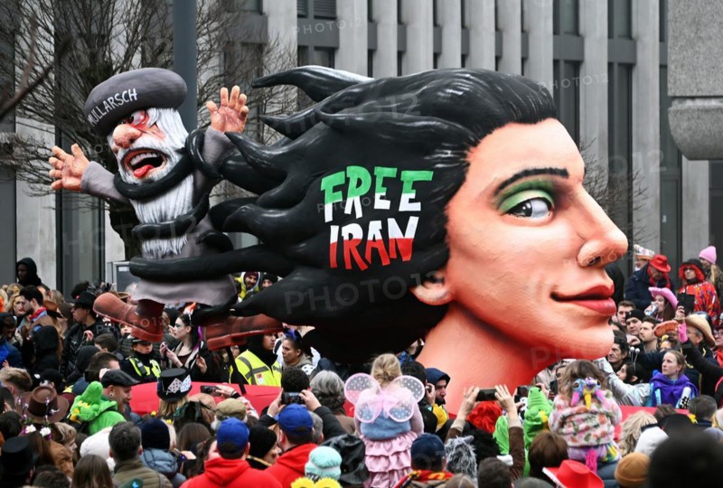 Theme float by Jaques Tilly: Free Iran, Rosenmontagszug in Duesseldorf, North Rhine-Westphalia