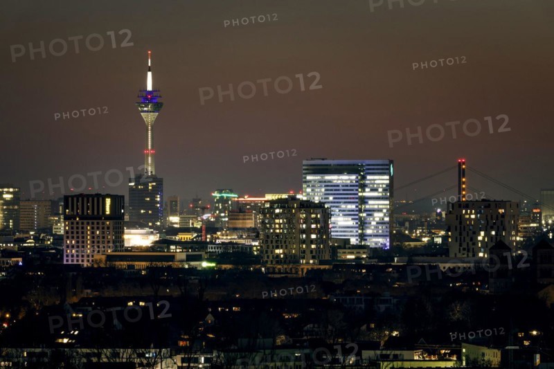 View of the city centre of the state capital Duesseldorf, with Rheinturm, Dreischeibenhaus and Mannesmannhochhaus, Duesseldorf, North Rhine-Westphalia, Germany, Europe